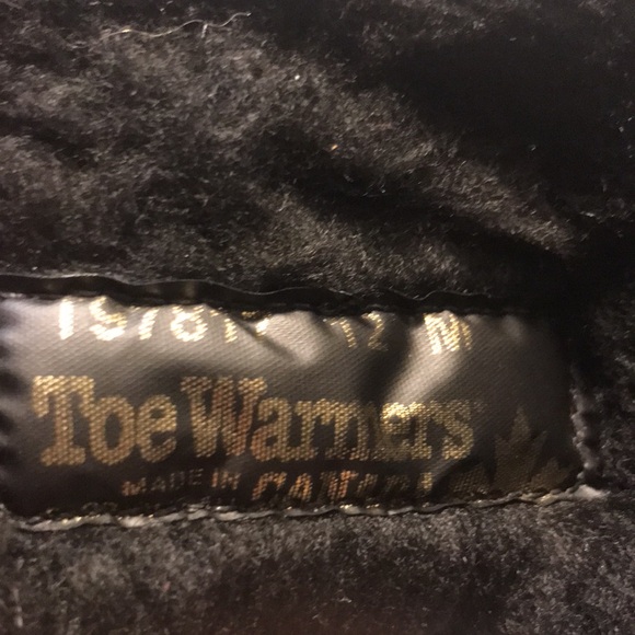 Toe Warmers Women’s Glacier Leather BlackTall Canadian Made Faux Fur Lined Boots - Picture 6 of 8